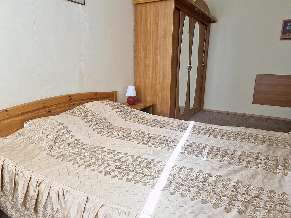Laine Guesthouse Нарва-Йыэсуу Экстерьер фото